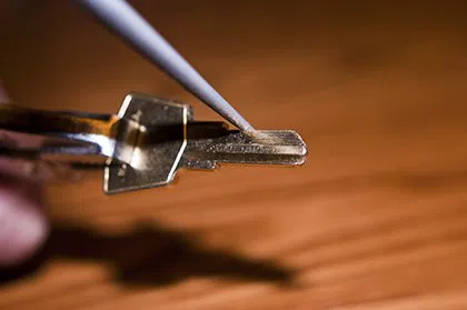 Natick MA Locksmith Store Natick, MA 508-619-4183 - broken-key-extraction